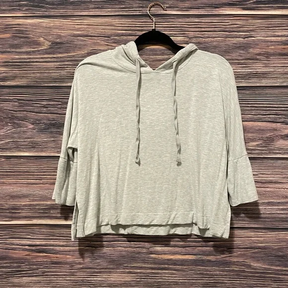 Lou & Grey, Tops, Lou Grey Signature Softblend Lite Hoodie Top